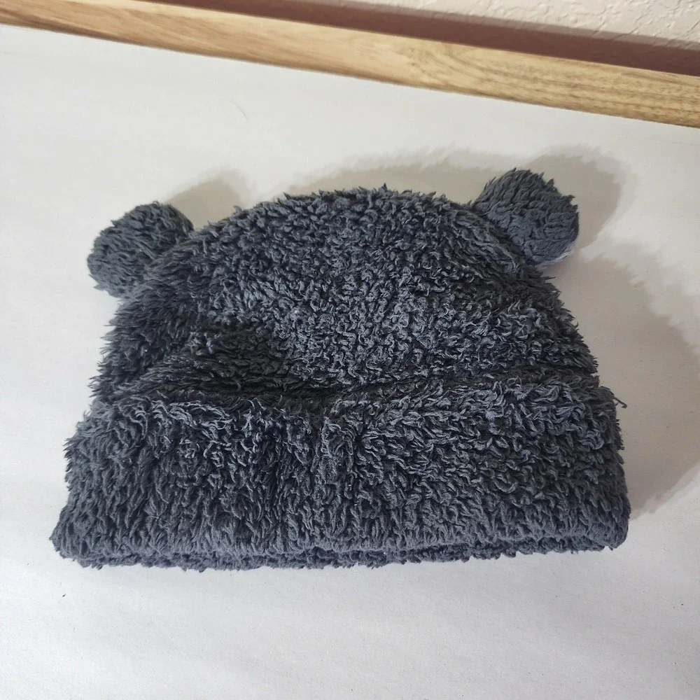 Patagonia Kids Baby Furry Friends Beanie Grey Fleece Bear Ear Hat 60560